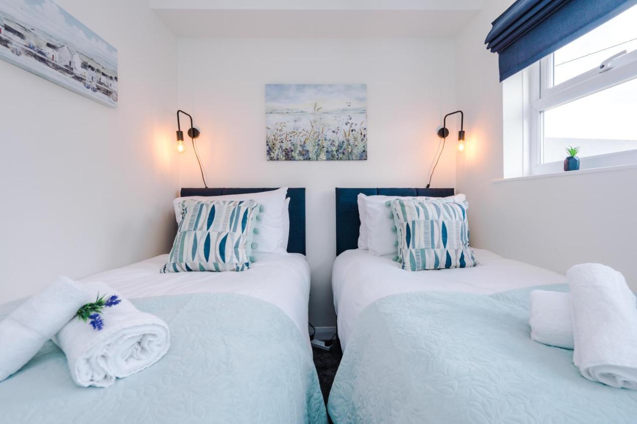 Bright 2-Bed Cottage In Chester By 53 Degrees Property, Ideal For Couples & Small Groups, City Centre - Sleeps 6 Екстер'єр фото
